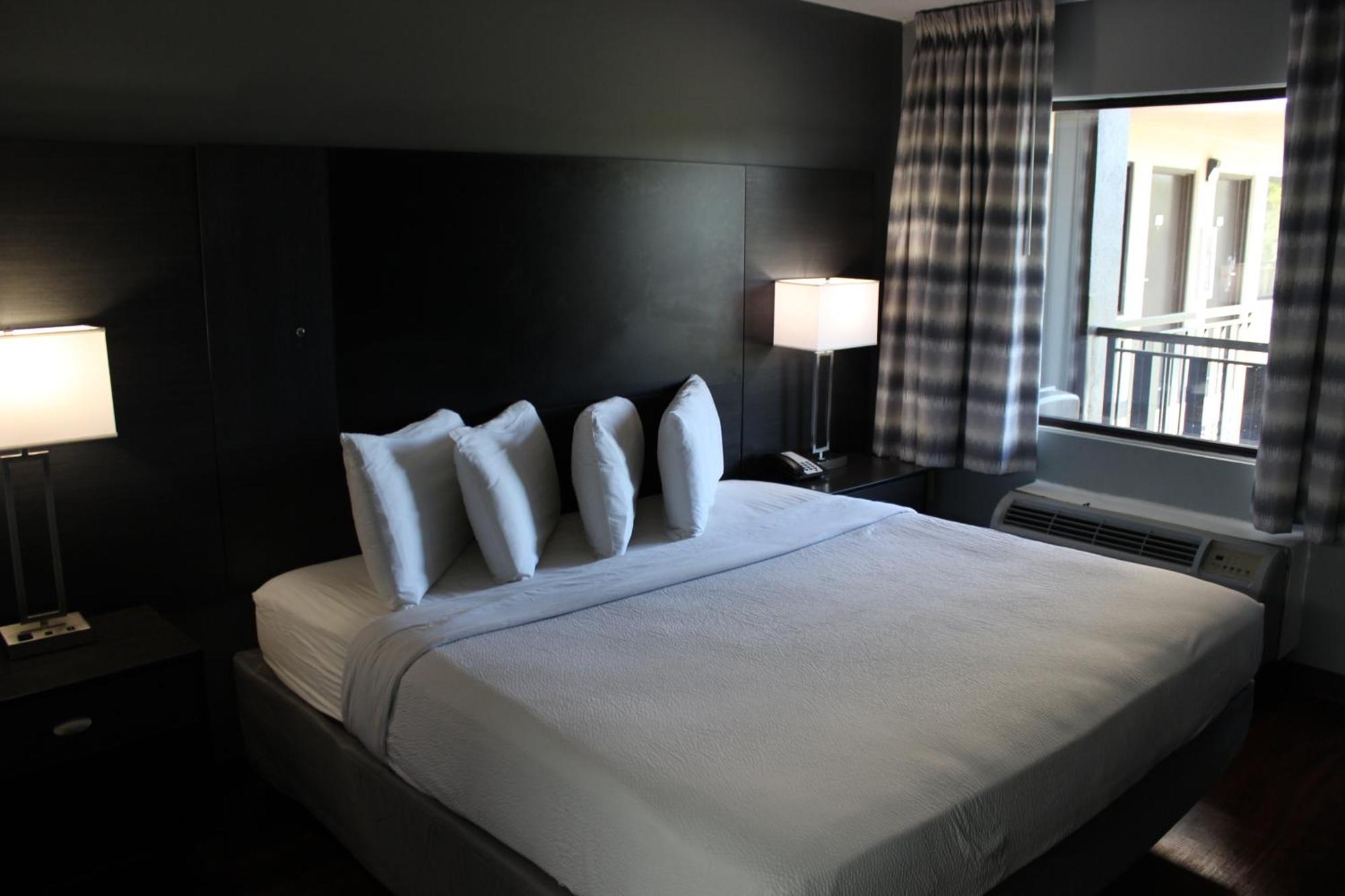 קונווי Riverfront Inn מראה חיצוני תמונה